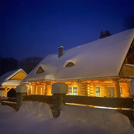 Nad Potokiem W Gorach Kamesznica