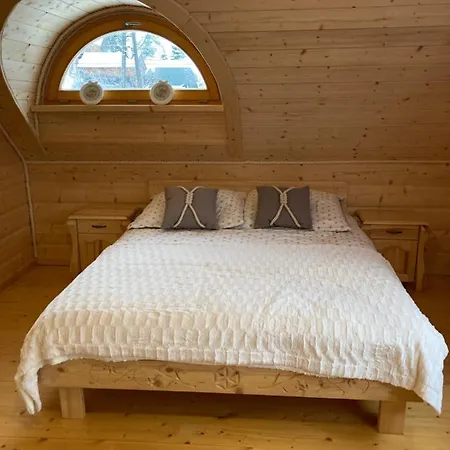 Dom wakacyjny Nad Potokiem W Górach