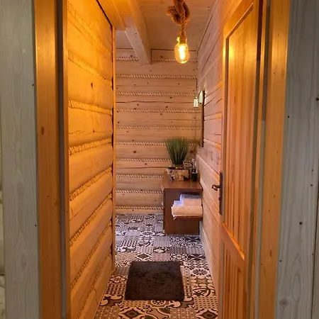 Nad Potokiem W Gorach *